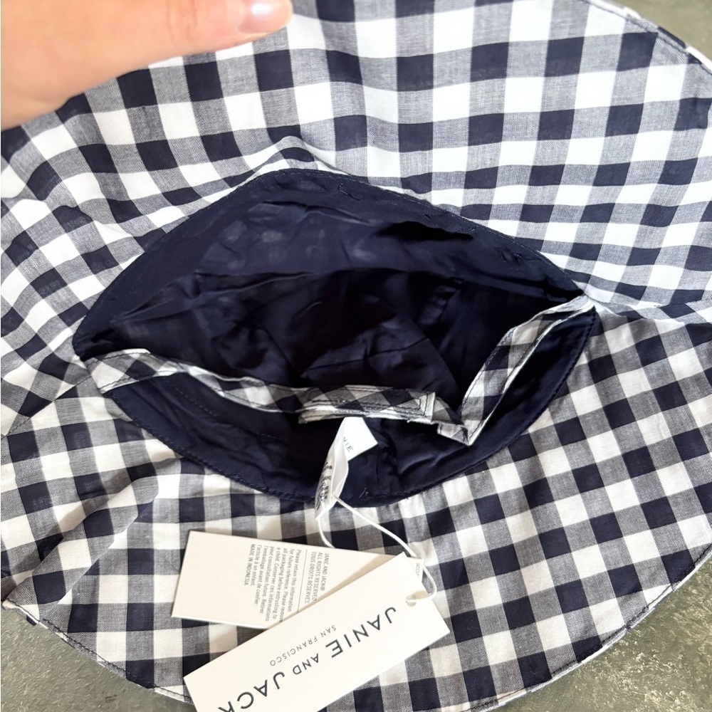 Janie and Jack navy blue and white plaid bucket hat size 12-24 months new - Picture 5 of 5